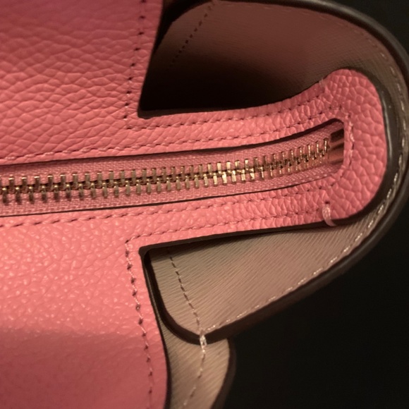 Kate Spade Tote - Picture 10 of 13